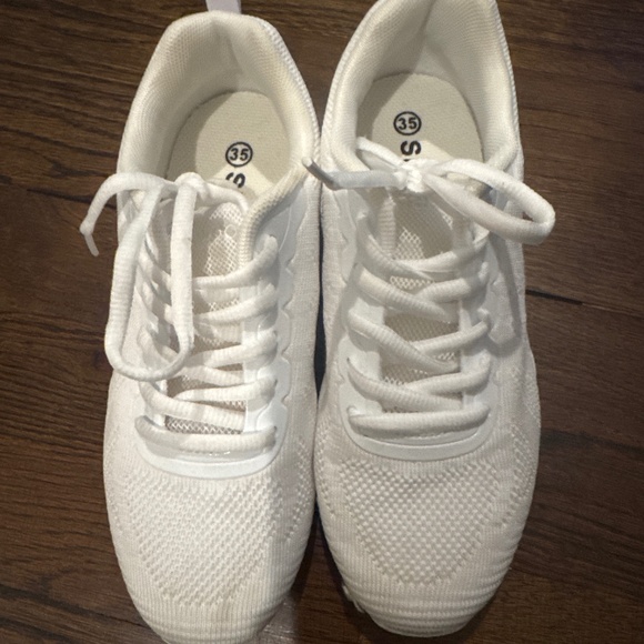 Girls cheer sneaker - Picture 1 of 6